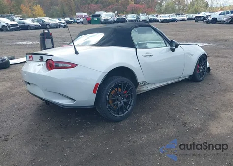 2016 Mazda Mx-5 Miata Club z USA, uszkodzony, nr VIN JM1NDAC78G0106098